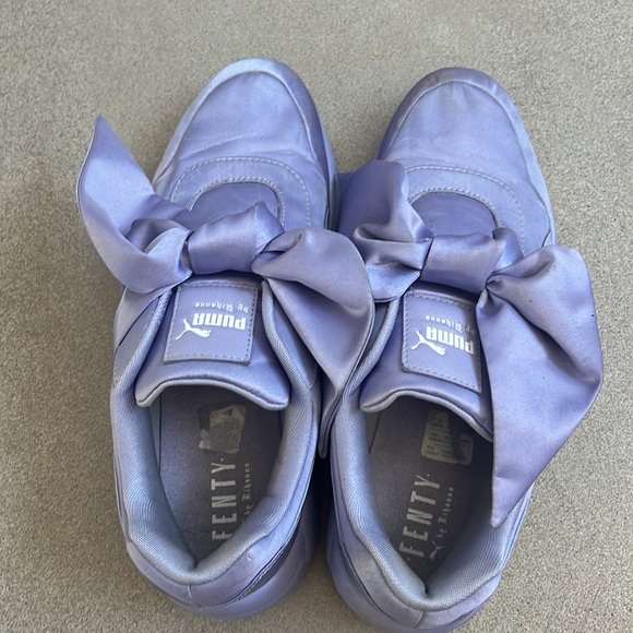 Puma Purple Sneakers with Bow Detail - Picture 4 of 10